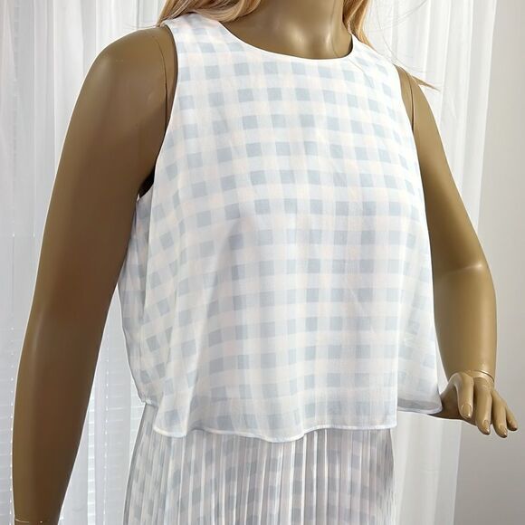 Ann Taylor Gorgeous Pleated Dress NWT SIZE 8 - Picture 2 of 12